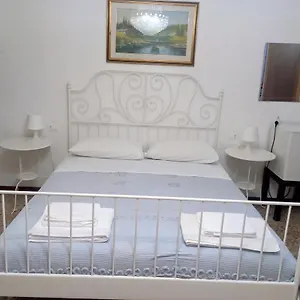 Pensión Exclusive